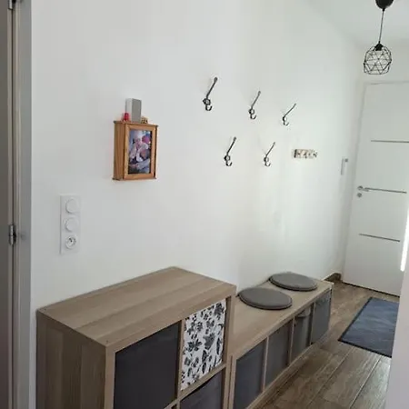 Maison 3 Chambres, Exterieur Avec Piscine Holiday home Aubres