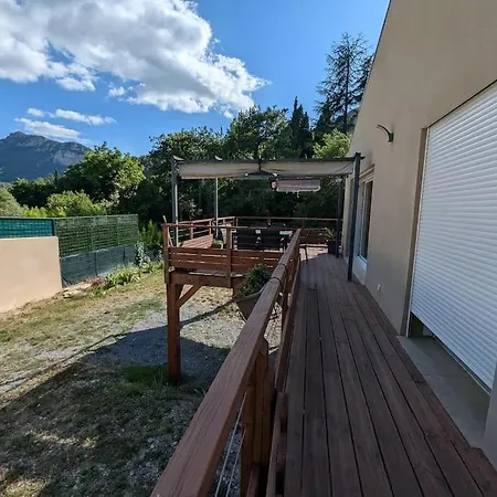 Maison 3 Chambres, Exterieur Avec Piscine Holiday home Aubres